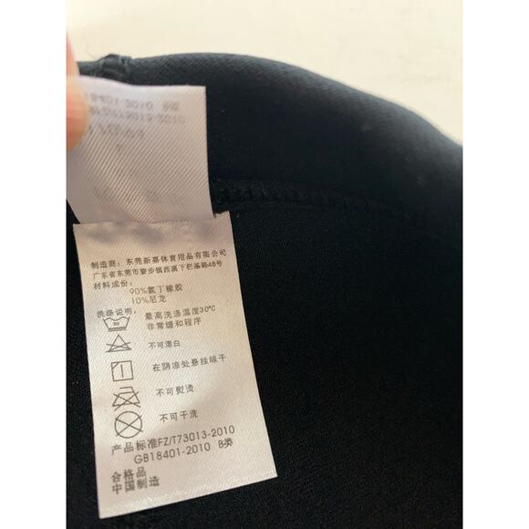 Dive and Sail wetsuit pants 1.5 mm .  black and pink tags, size large, - Picture 5 of 7